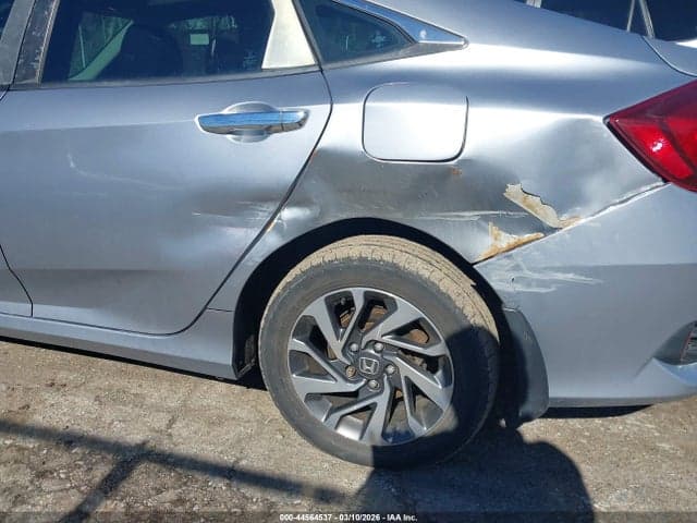 2017 HONDA CIVIC EX 6