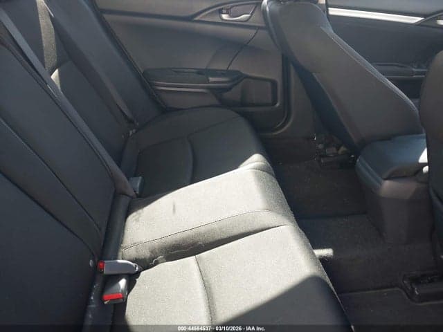 2017 HONDA CIVIC EX 8