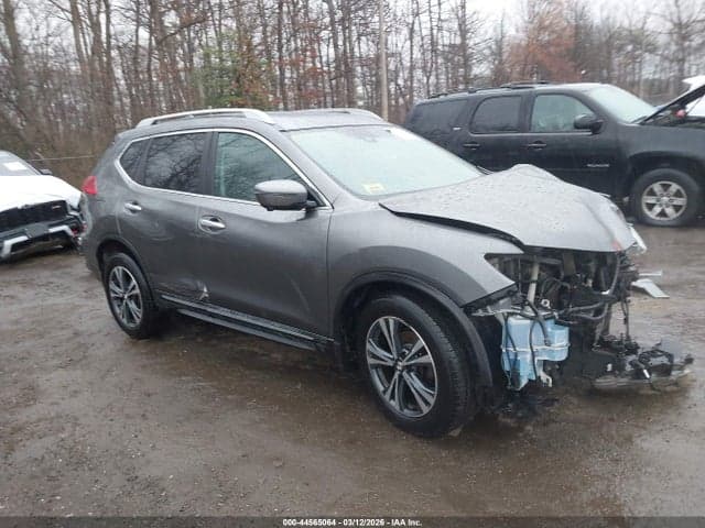 2017 NISSAN ROGUE SL 1