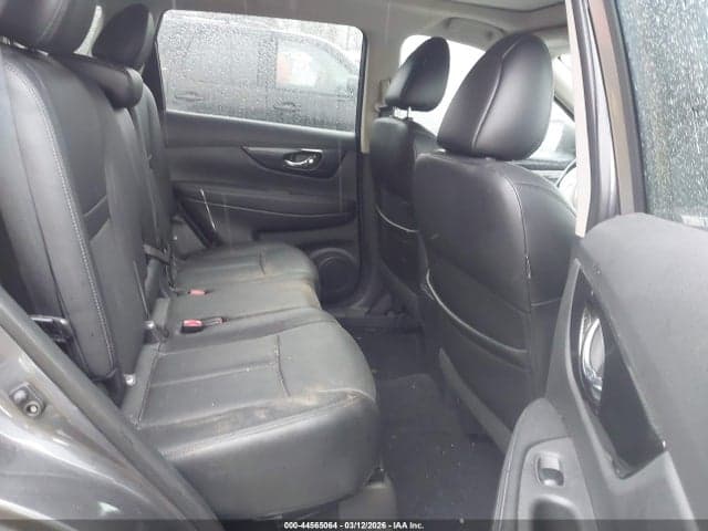 2017 NISSAN ROGUE SL 8