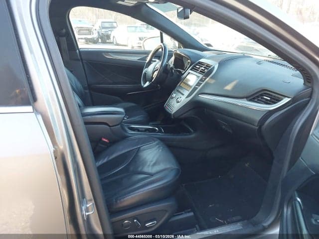 2017 LINCOLN MKC RESERVE 5