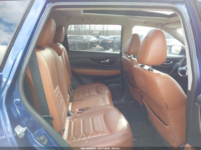 2017 NISSAN ROGUE SL 8