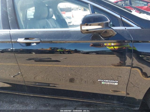 2017 FORD FUSION ENERGI PLATINUM/TITANIUM 19
