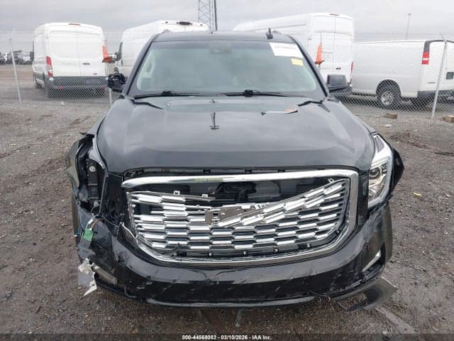 2019 GMC YUKON XL DENALI 12