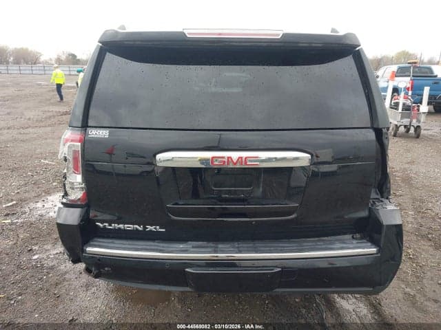 2019 GMC YUKON XL DENALI 16