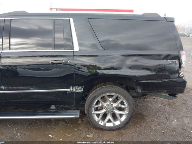 2019 GMC YUKON XL DENALI 19