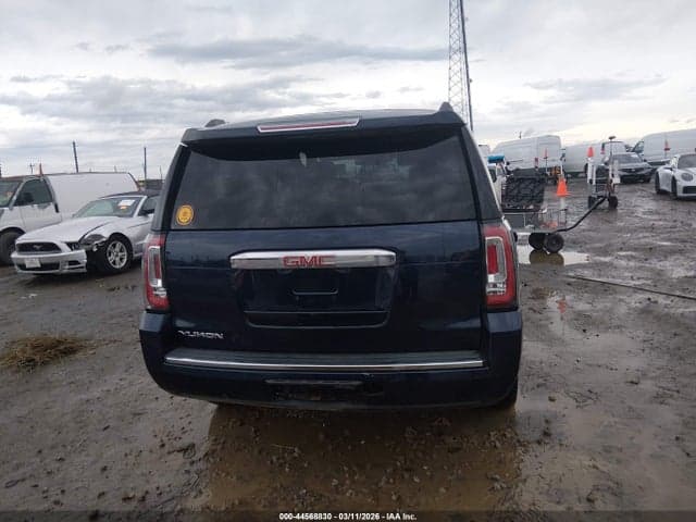 2018 GMC YUKON DENALI 16