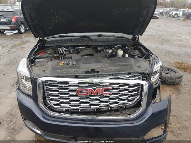 2018 GMC YUKON DENALI 10