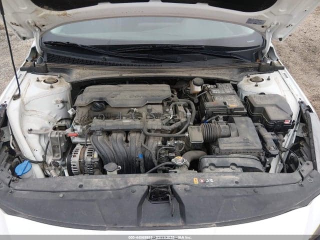 2023 HYUNDAI ELANTRA SE 10