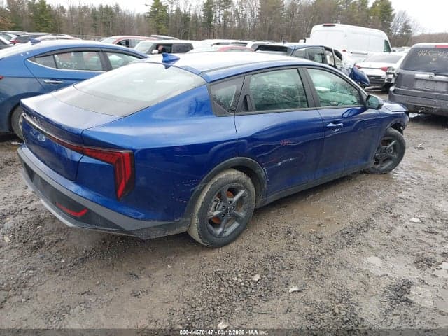 2025 KIA K4 LXS 4