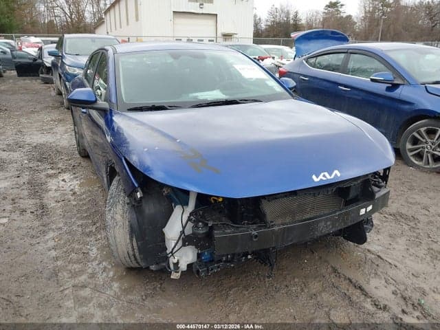 2025 KIA K4 LXS 6