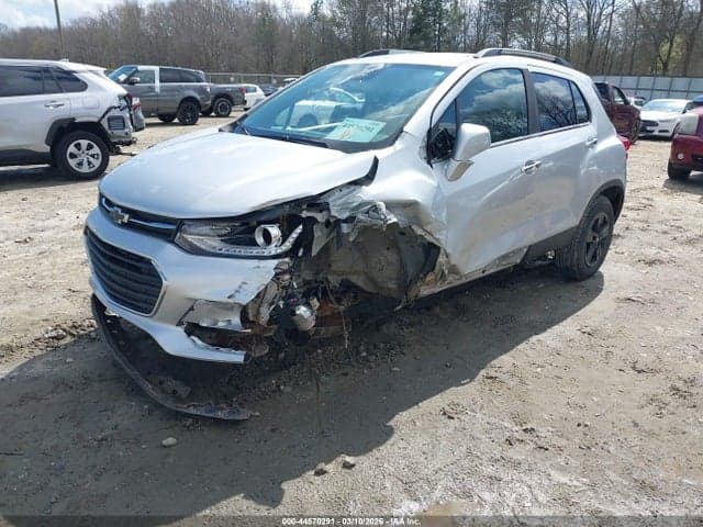 2019 CHEVROLET TRAX LT 2