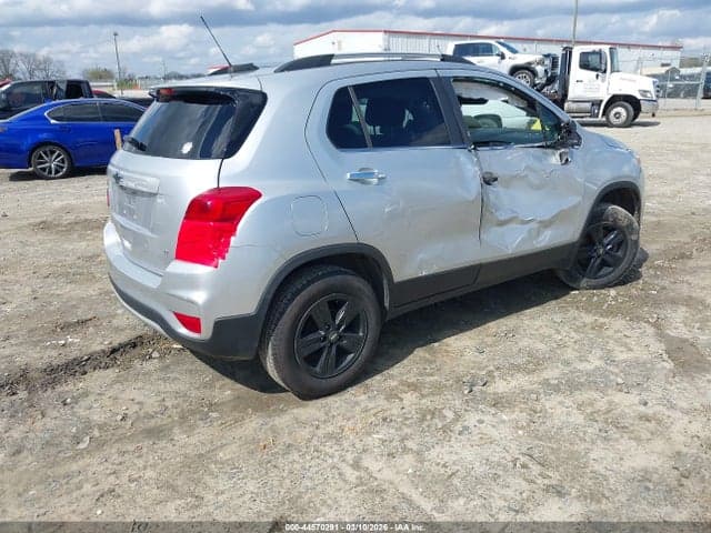 2019 CHEVROLET TRAX LT 4