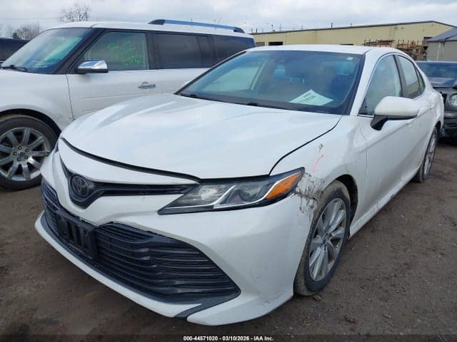2020 TOYOTA CAMRY LE 2