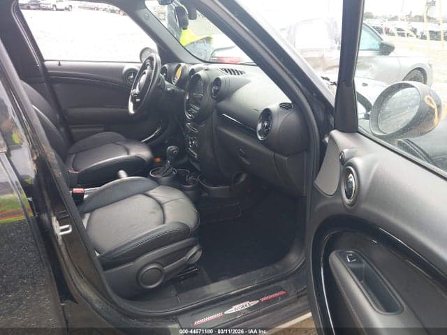 2016 MINI COUNTRYMAN COOPER 5