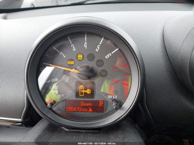 2016 MINI COUNTRYMAN COOPER 7