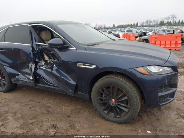 2017 JAGUAR F-PACE 35T 6