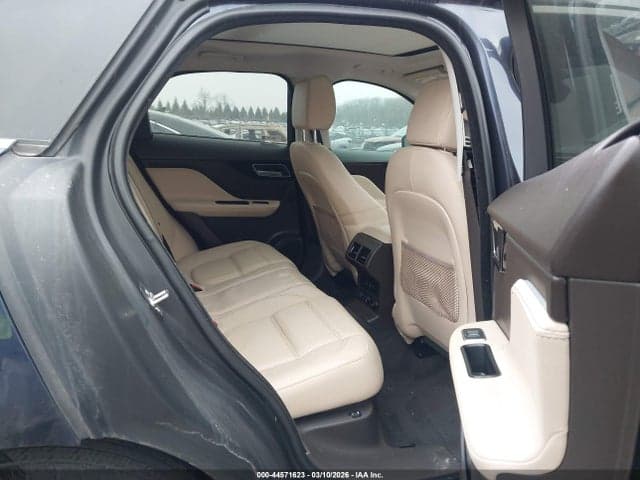 2017 JAGUAR F-PACE 35T 8
