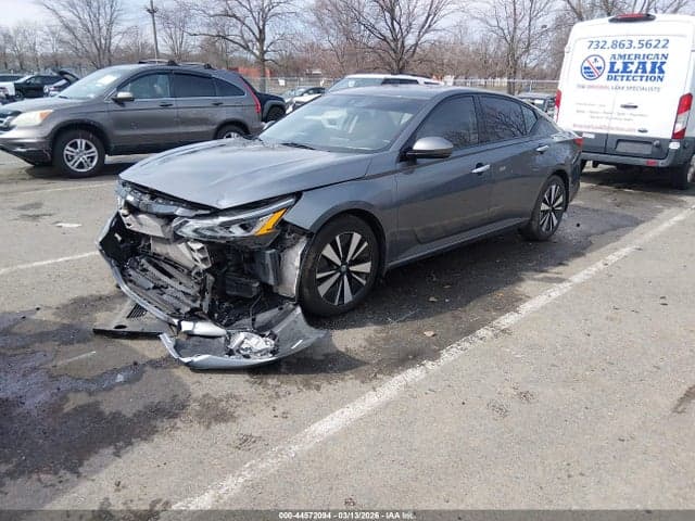 2021 NISSAN ALTIMA SL FWD 2