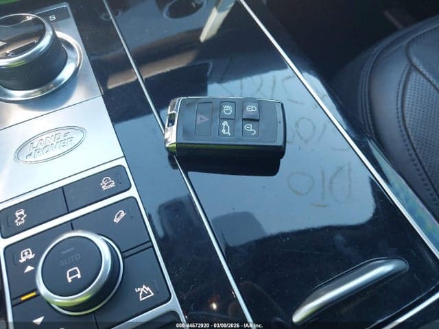 2021 LAND ROVER RANGE ROVER WESTMINSTER 11