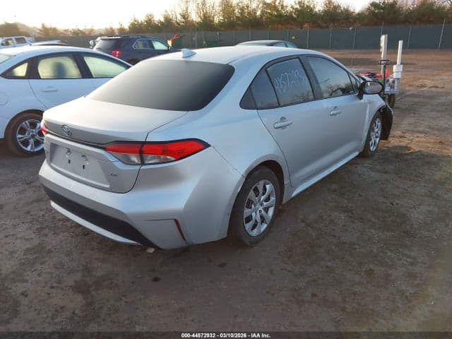 2021 TOYOTA COROLLA LE 4