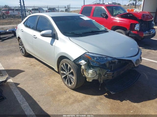 2019 TOYOTA COROLLA SE 1