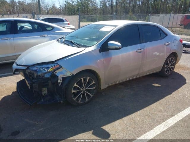 2019 TOYOTA COROLLA SE 2