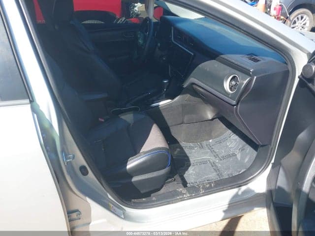 2019 TOYOTA COROLLA SE 5
