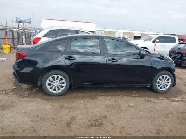 2024 KIA FORTE LX 14