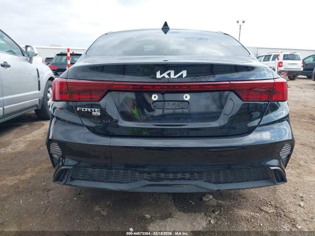 2024 KIA FORTE LX 17
