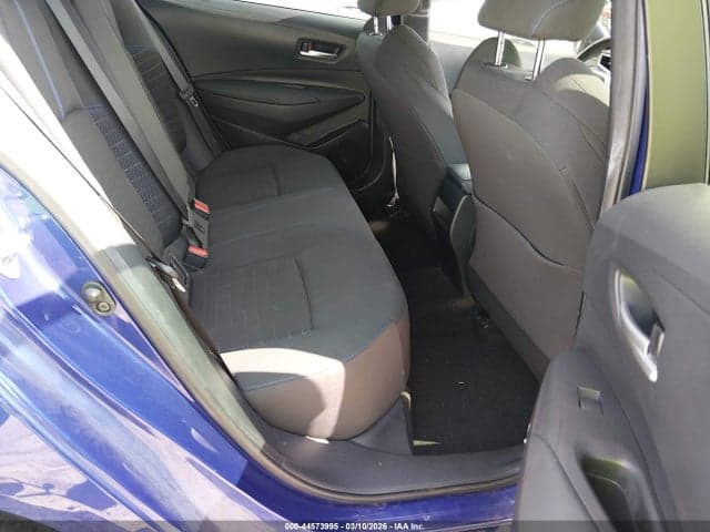 2020 TOYOTA COROLLA SE 8