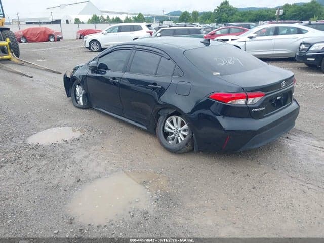 2024 TOYOTA COROLLA LE 3
