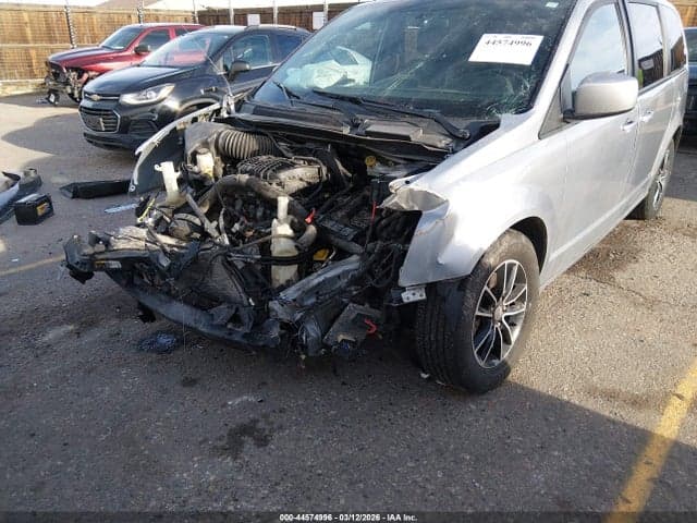 2019 DODGE GRAND CARAVAN GT 6