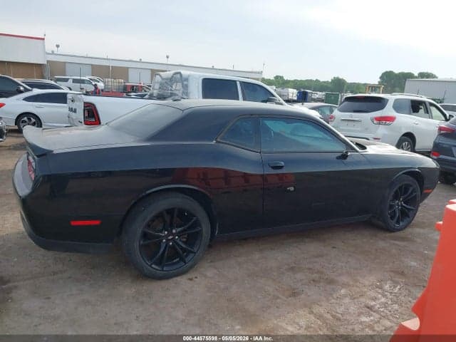 2018 DODGE CHALLENGER SXT 14