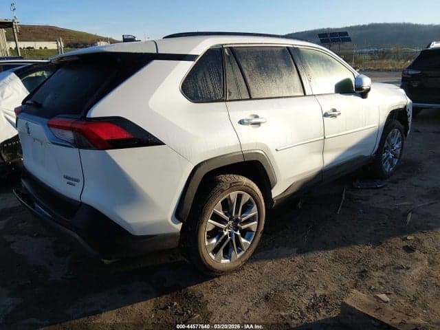 2020 TOYOTA RAV4 LIMITED 4