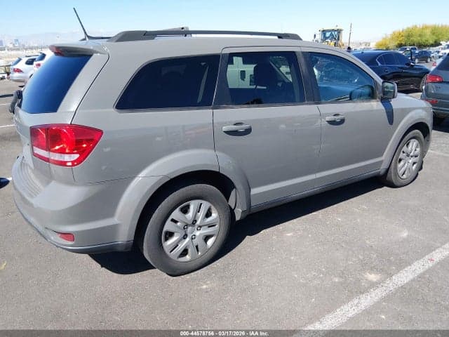 2019 DODGE JOURNEY SE 4