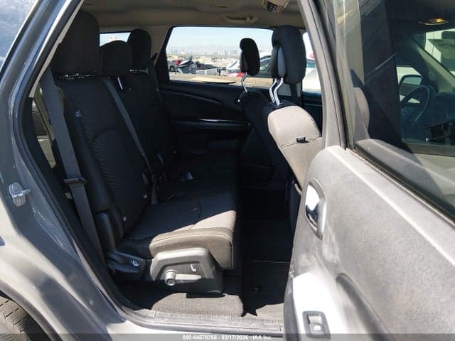 2019 DODGE JOURNEY SE 8
