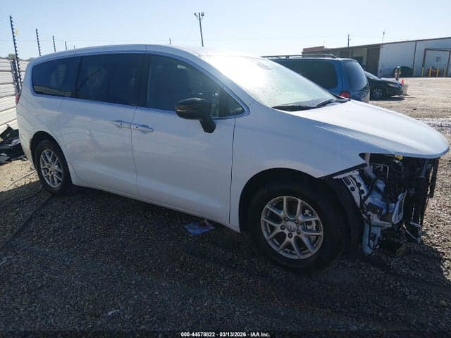 2025 CHRYSLER VOYAGER LX 1