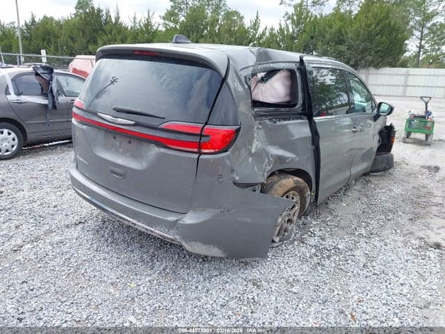 2025 CHRYSLER PACIFICA SELECT 4