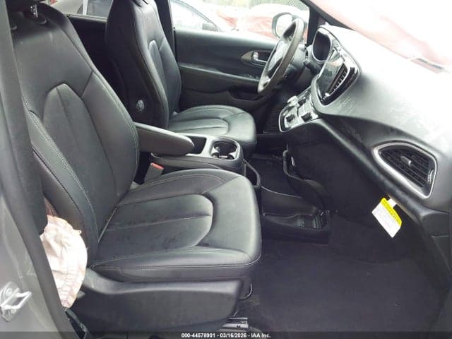 2025 CHRYSLER PACIFICA SELECT 5