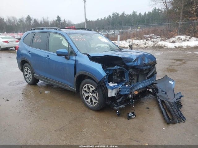 2022 SUBARU FORESTER PREMIUM