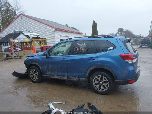 2022 SUBARU FORESTER PREMIUM 15
