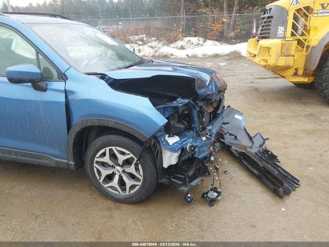2022 SUBARU FORESTER PREMIUM 21