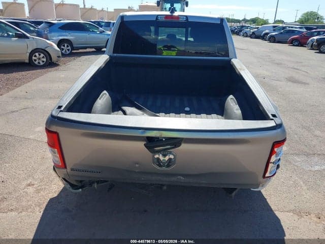 2024 RAM 1500 BIG HORN 4X2 5'7 BOX 17