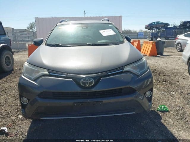 2018 TOYOTA RAV4 XLE 12