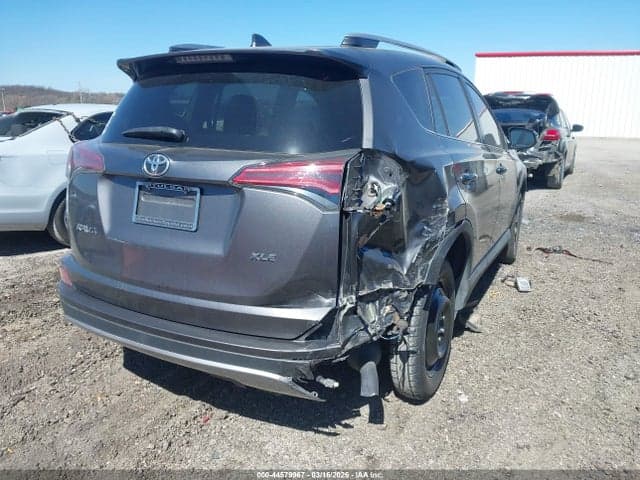2018 TOYOTA RAV4 XLE 4