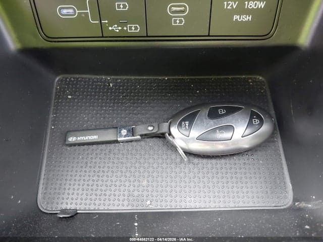 2025 HYUNDAI TUCSON SE 11