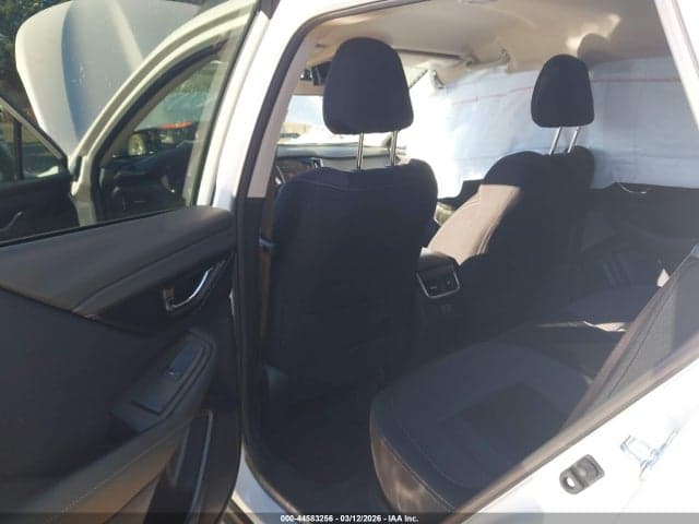 2025 SUBARU OUTBACK PREMIUM 8