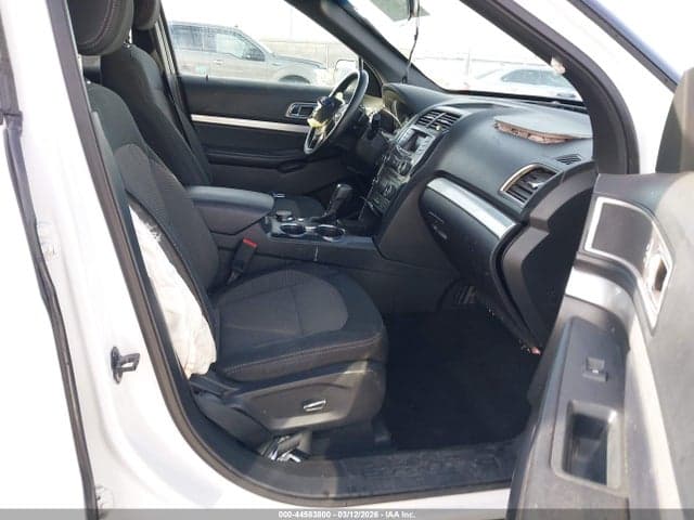 2017 FORD EXPLORER XLT 5