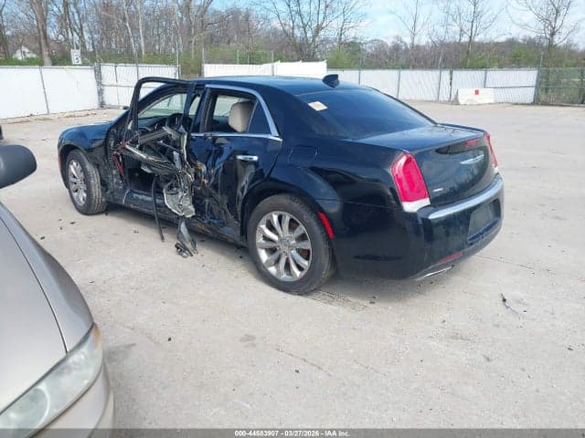 2018 CHRYSLER 300 LIMITED AWD 3